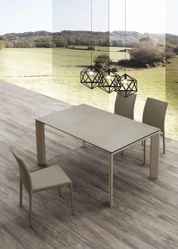 Stoccolma table